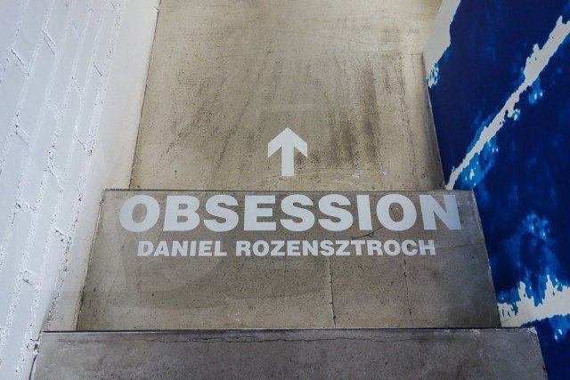 Obsession Wallpaper by Daniel Rozensztroch