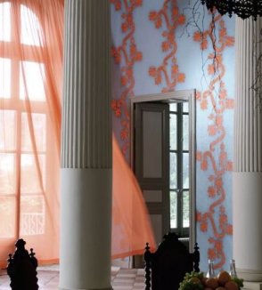 Французские Обои виниловые с вензелями Parade VP843-02 изображение 1